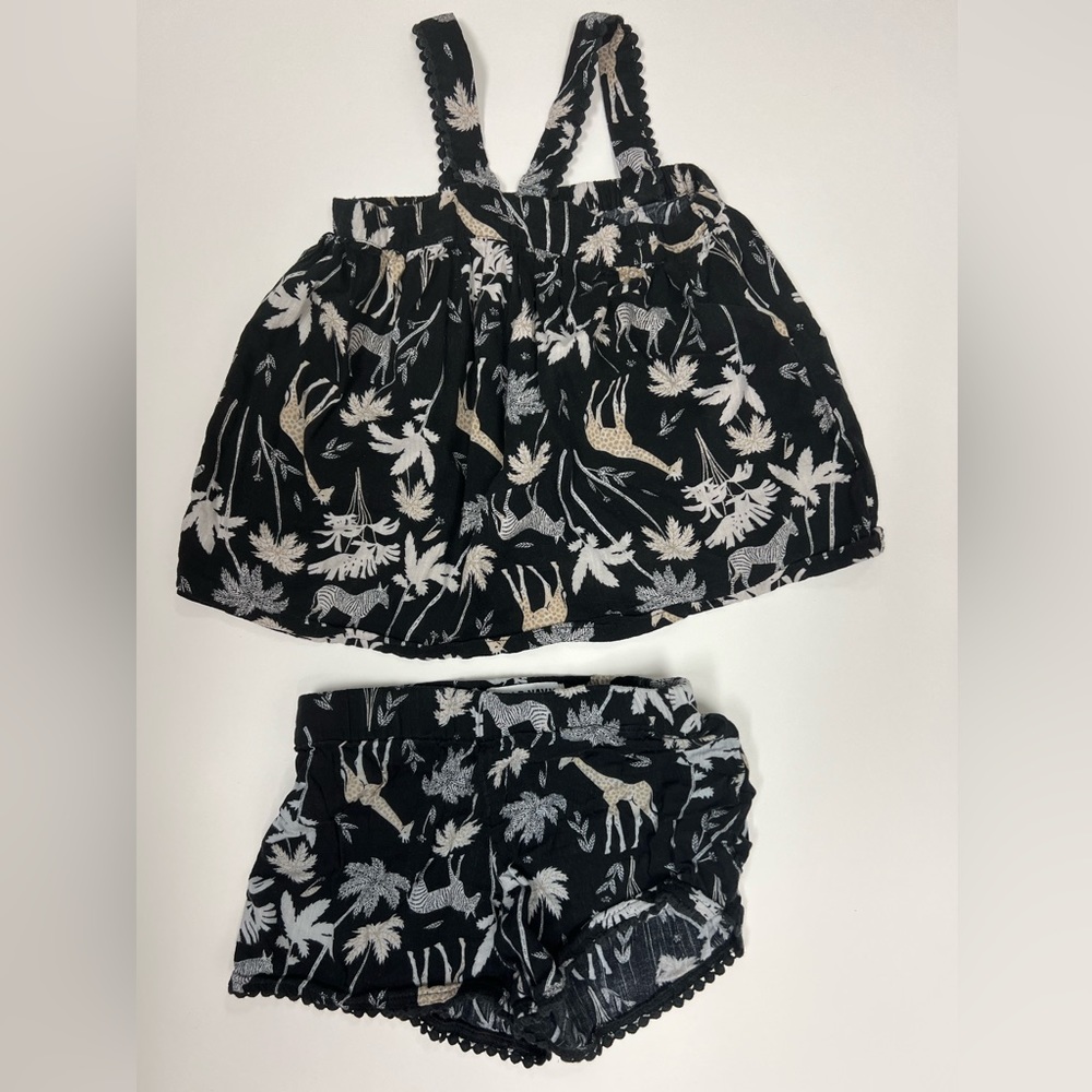 Old Navy safari print shirt and short set 4T